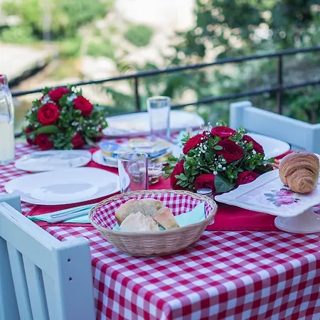 Terrace 3*
